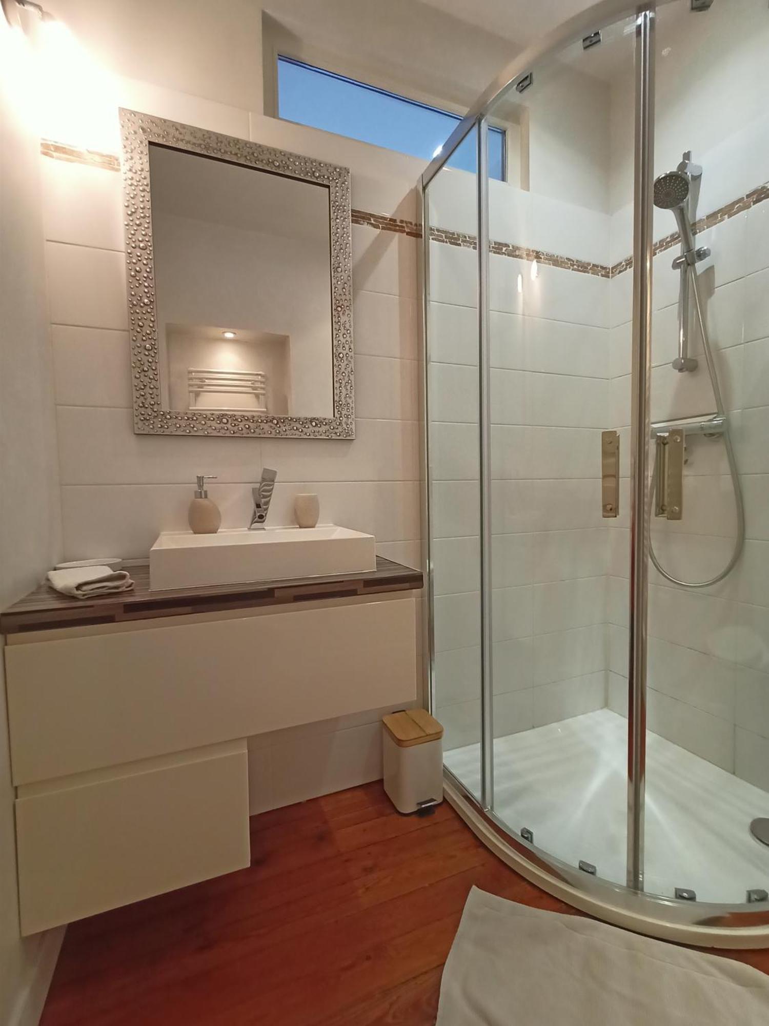 Les Suites Angevines Angers Exterior photo
