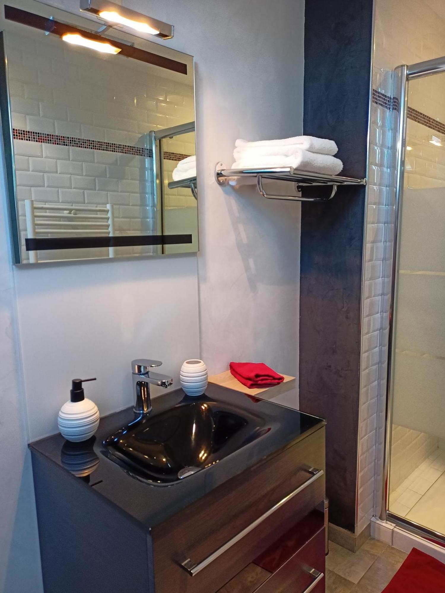 Les Suites Angevines Angers Exterior photo